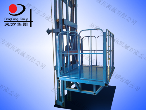 58ba0fb40fe7f.jpg 導(dǎo)軌式升降機